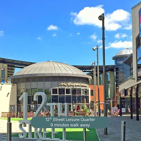 Penthouse Apartment - City Centre - Secure Parking, Balcony, Self-Check-In, Fast Wifi And Smart Tv With Netflix By Yoko Property Milton Keynes Esterno foto