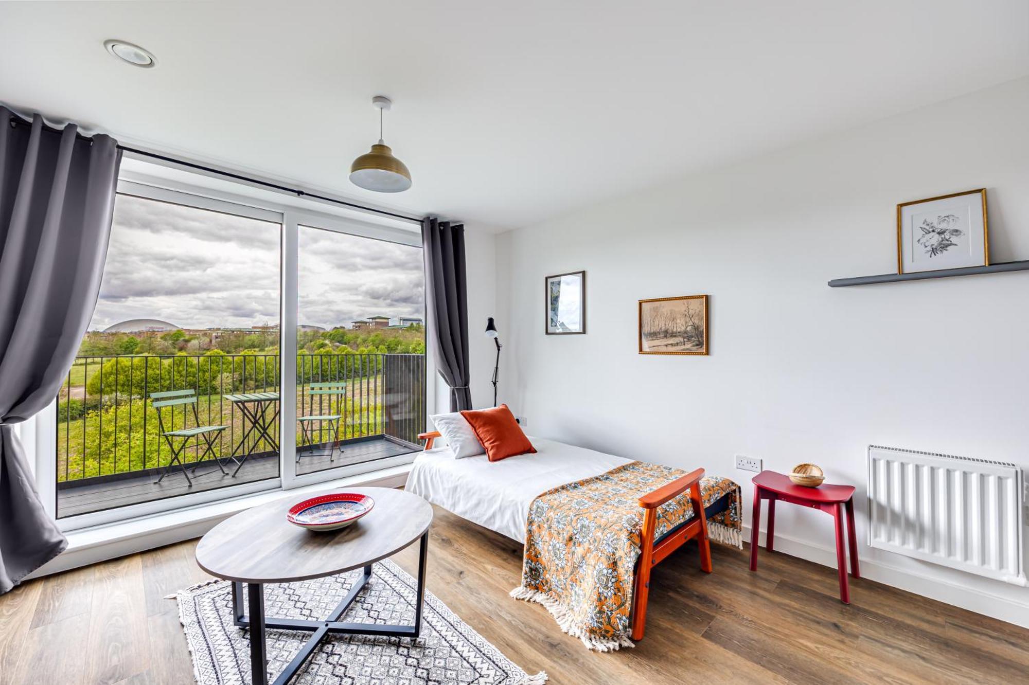 Penthouse Apartment - City Centre - Secure Parking, Balcony, Self-Check-In, Fast Wifi And Smart Tv With Netflix By Yoko Property Milton Keynes Esterno foto