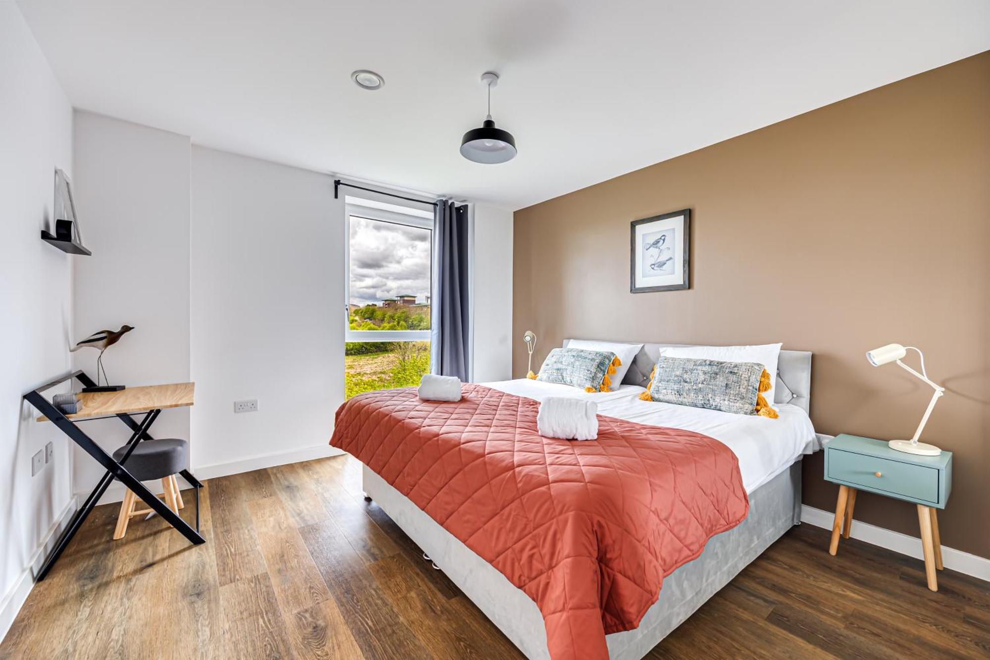 Penthouse Apartment - City Centre - Secure Parking, Balcony, Self-Check-In, Fast Wifi And Smart Tv With Netflix By Yoko Property Milton Keynes Esterno foto