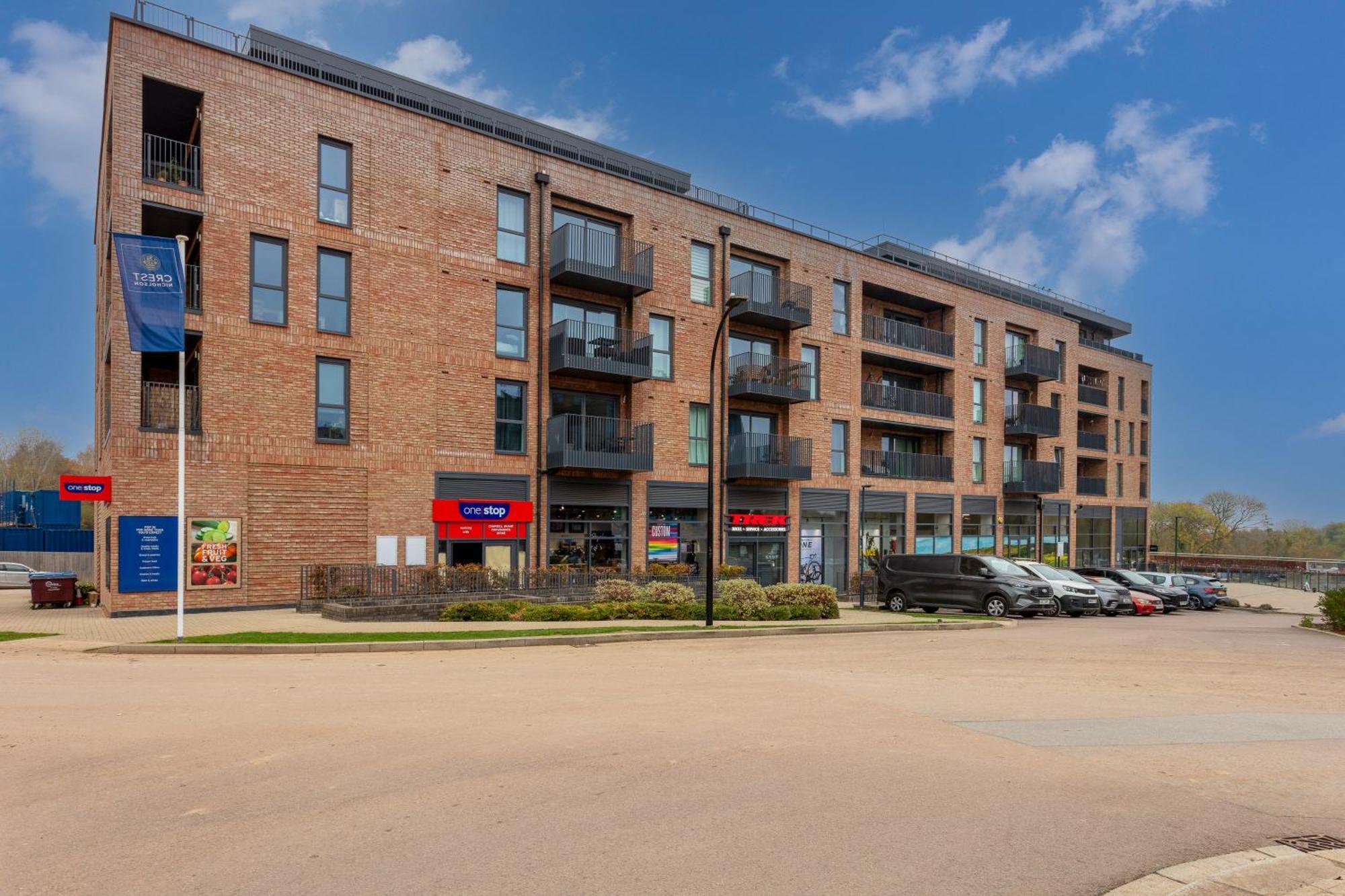 Penthouse Apartment - City Centre - Secure Parking, Balcony, Self-Check-In, Fast Wifi And Smart Tv With Netflix By Yoko Property Milton Keynes Esterno foto