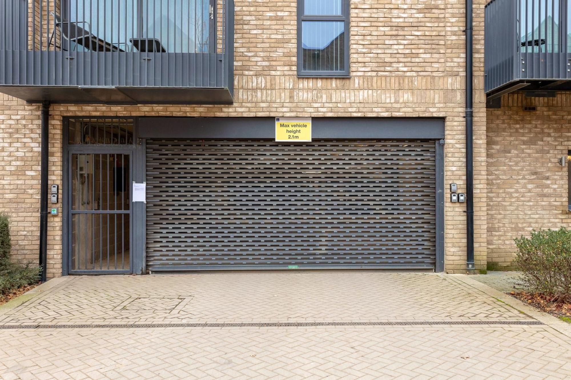 Penthouse Apartment - City Centre - Secure Parking, Balcony, Self-Check-In, Fast Wifi And Smart Tv With Netflix By Yoko Property Milton Keynes Esterno foto